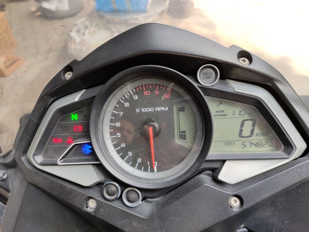 Bajaj Pulsar AS 200 MRF Masseter tyre review