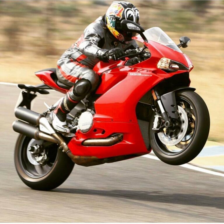 Varad more - Ducati